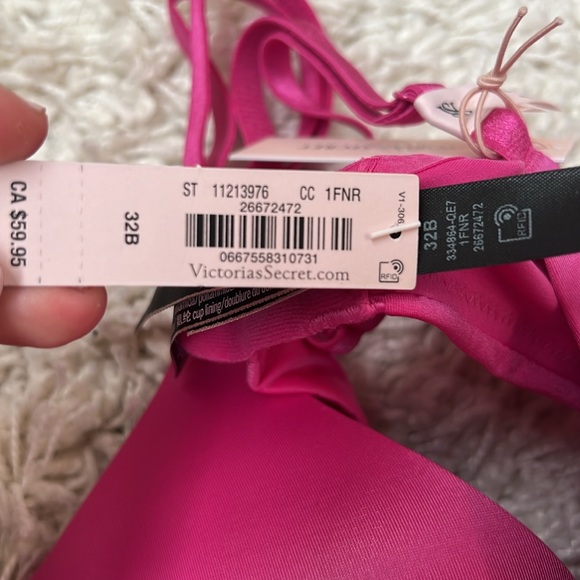 NWT. 32B Victoria’s Secret pink push up bra - Picture 3 of 3